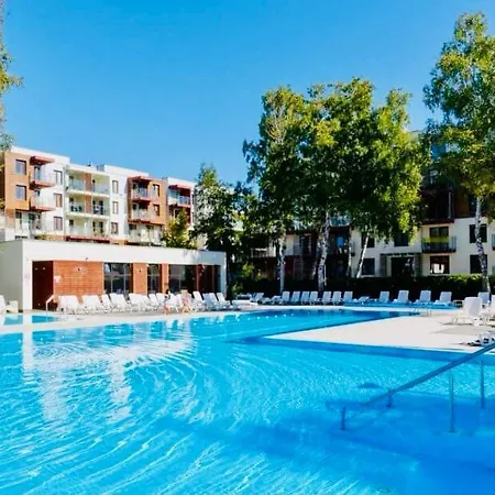 Polanki 205 アパート